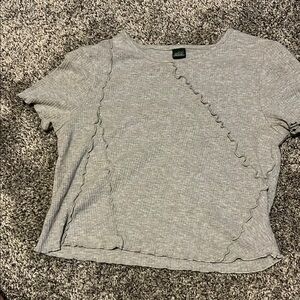 Wild Fable Gray Ruffled Short Sleeve Tee